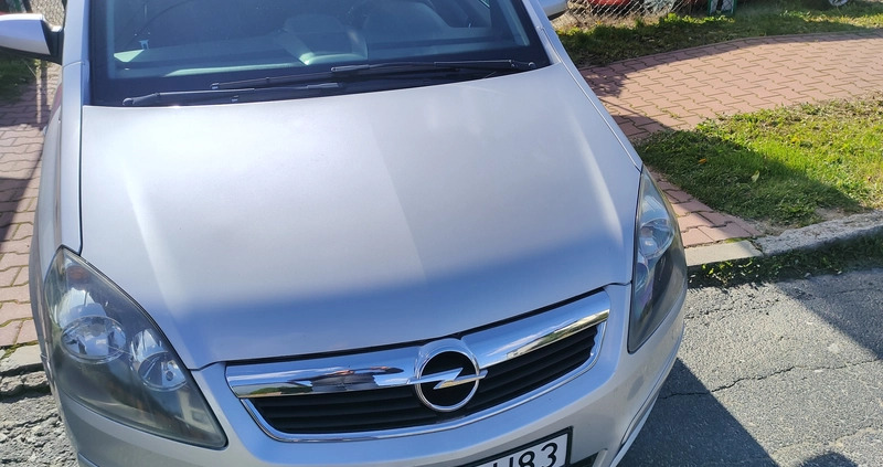 Opel Zafira cena 11999 przebieg: 249000, rok produkcji 2005 z Trzcianka małe 667